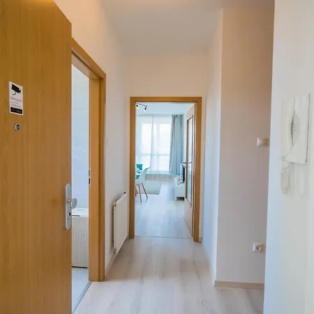 Myflat Golden Coast Panorama * Шиофок