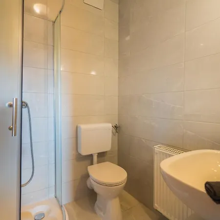 Myflat Golden Coast Panorama Апартаменты *