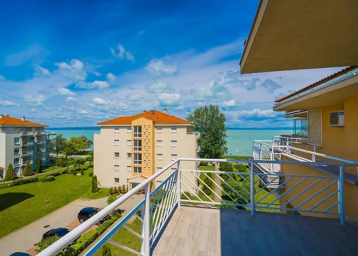 Myflat Golden Coast Panorama Apartmán Siófok